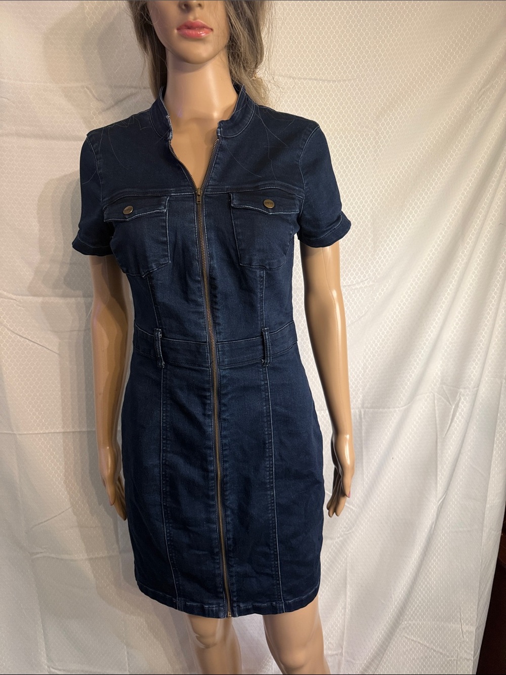 Guess vintage Dark Indigo Denim Zip-Front Short Sleeve Dress size Medium